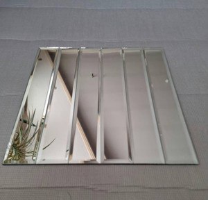 آینه پشت چسب دار30*30